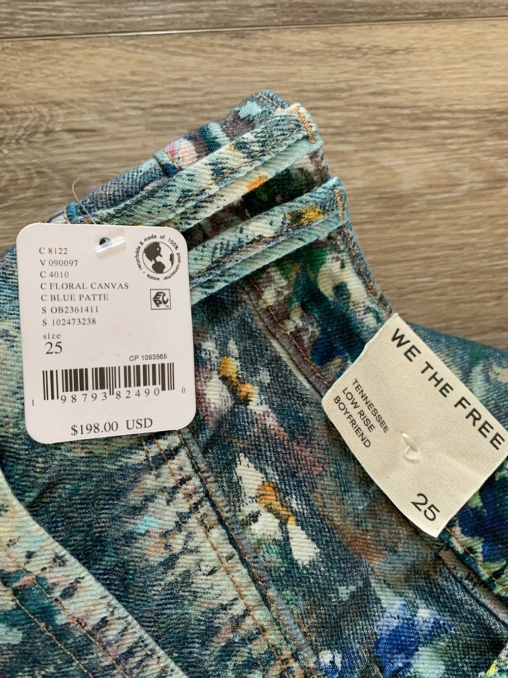 Free People Tennessee Low-Rise Illusions Painted Floral Jeans 25 NWT We The Free - Picture 8 of 12